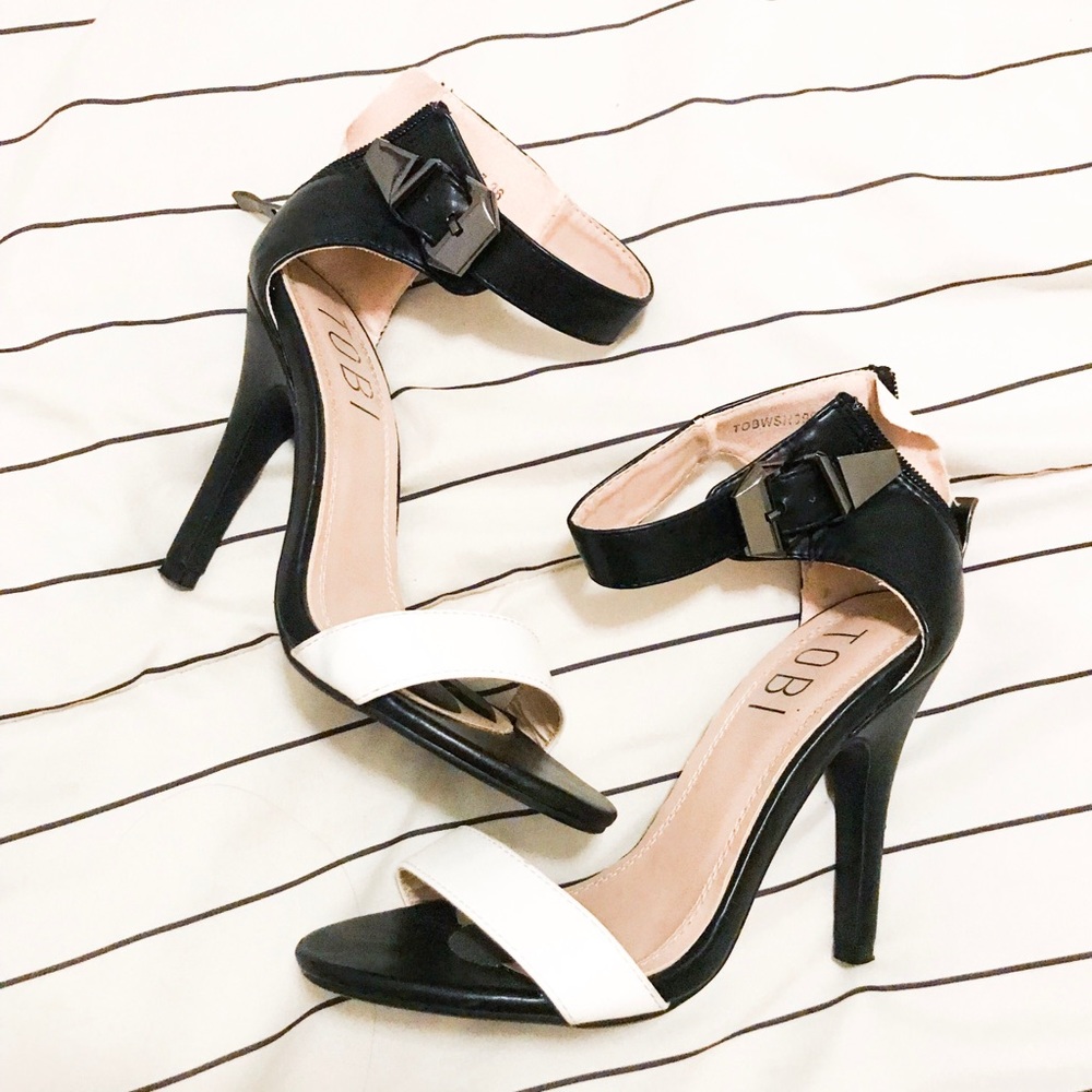 Tobi night on the town heels